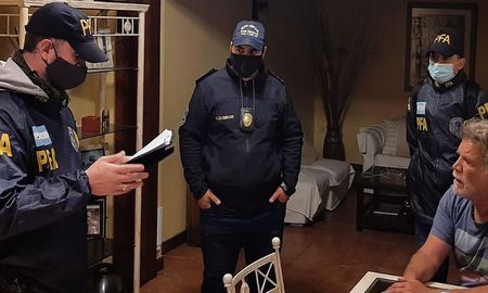 Declara el Teto Medina este viernes. Declara el Teto Medina este viernes.