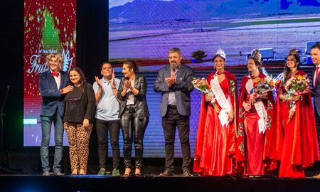 Todo listo para la 65° Fiesta Nacional de la Frutilla en Coronda. Todo listo para la 65° Fiesta Nacional de la Frutilla en Coronda.