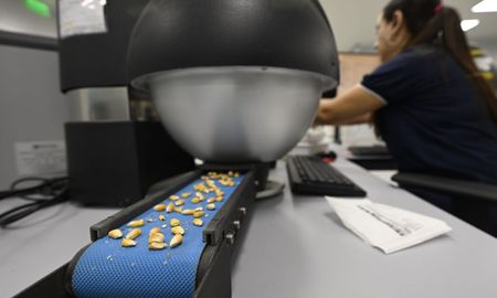 la bolsa de rosario amplia sus laboratorios, enfocados en calidad e inocuidad alimentaria la bolsa de rosario amplia sus laboratorios, enfocados en calidad e inocuidad alimentaria