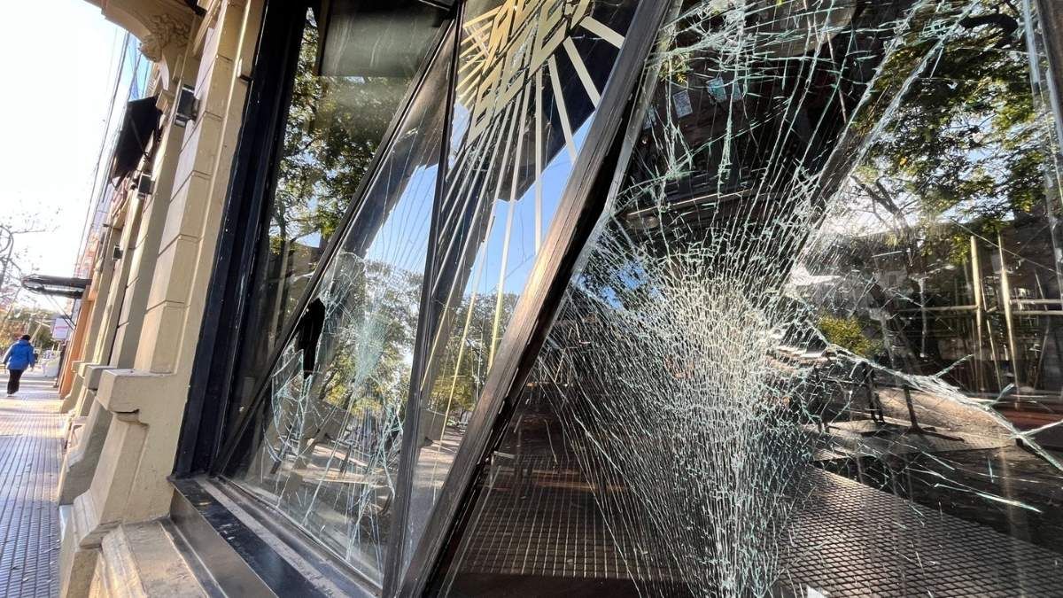 Santa Fe: disturbios en un bar de la Recoleta.