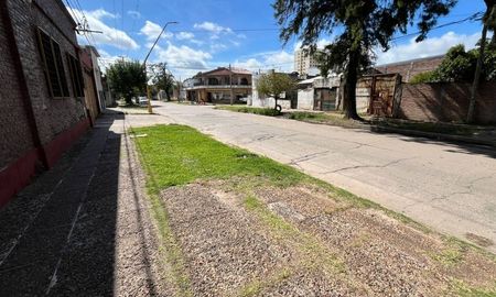 Una pelea en el oeste de la ciudad dejó un menor herido Una pelea en el oeste de la ciudad dejó un menor herido