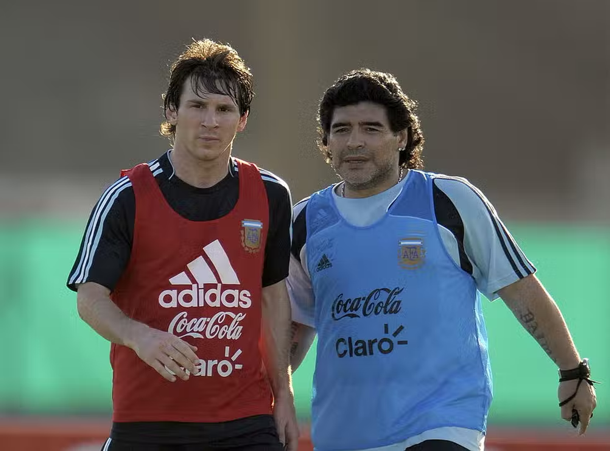 Lionel Messi y Diego Maradona son famosos por sus habilidades con