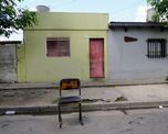 El hecho ocurrió en una vivienda ubicada sobre el Pasaje 1849, en Rosario. El hecho ocurrió en una vivienda ubicada sobre el Pasaje 1849, en Rosario.