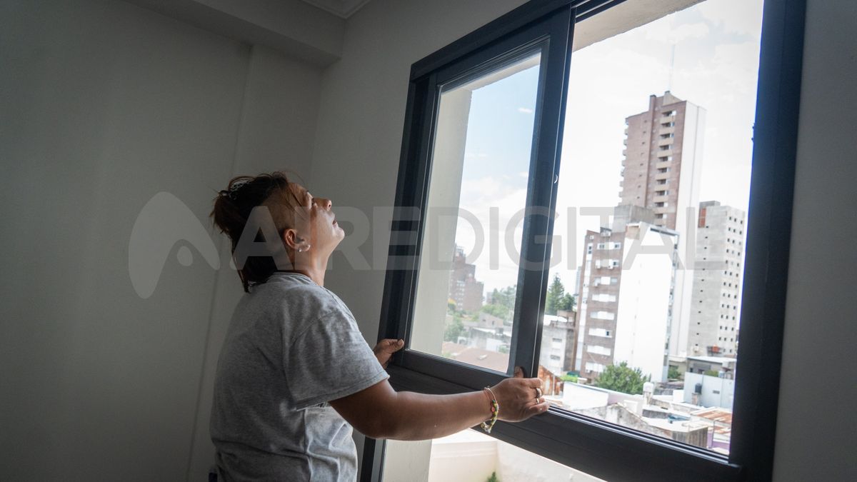 Lucrecia comenzó a incursionar en el mundo de la construcción desafiando sus propios límites. FOTO: Maiquel Torcatt / Aire Digital. Lucrecia comenzó a incursionar en el mundo de la construcción desafiando sus propios límites. FOTO: Maiquel Torcatt / Aire Digital.