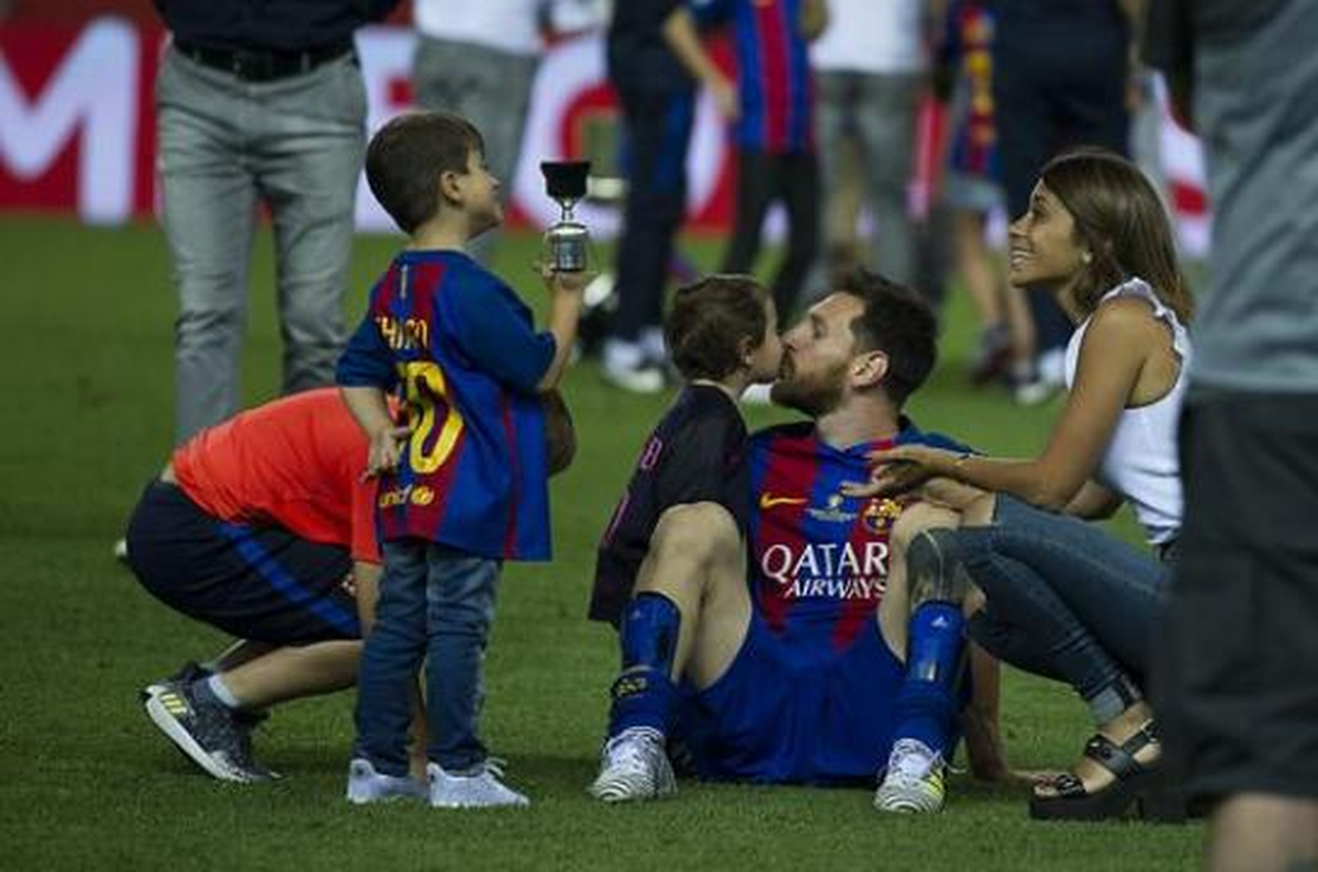 La familia Messi Rozzucco celebrando la Copa del Rey La familia Messi Rozzucco celebrando la Copa del Rey