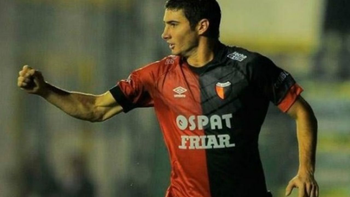 Lucas Alario llegó a Colón con 17 años tras jugar en San Lorenzo de Tostado.