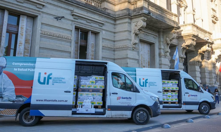 El primer camión partió el viernes, y este miércoles partió otro, junto a otras dos camionetas de LIF. El primer camión partió el viernes, y este miércoles partió otro, junto a otras dos camionetas de LIF.