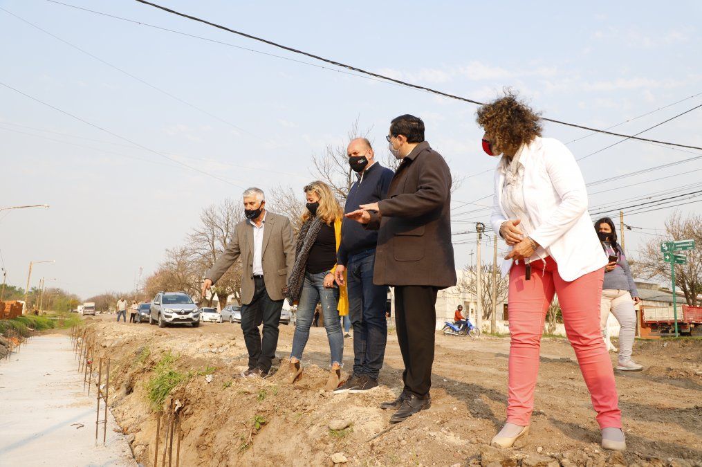 El gobernador se mostró preocupado por la demora de la aprobación de la Ley de Conectividad en Diputados.