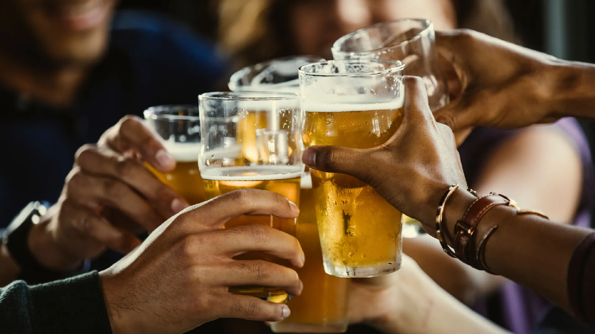 Se acerca la primavera y con el calor, las cervezas frescas son una de las bebidas alcohólicas más consumidas.