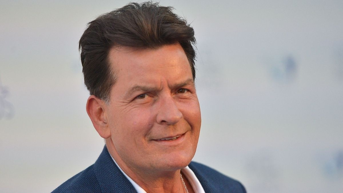 Charlie Sheen habló de su pasado con las adicciones y qué espera para el futuro.&nbsp;