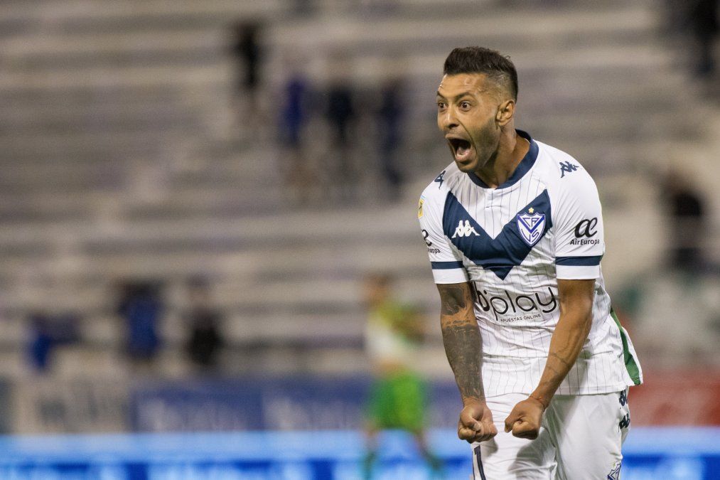 Copa de la Liga Profesional: Vélez fue más y arrancó con buen paso venciendo a Aldosivi