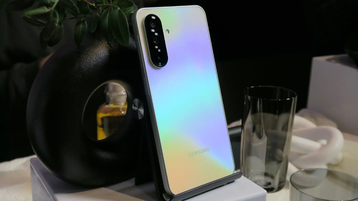 El Samsung Galaxy A36 ofrece pantalla AMOLED y conectividad 5G para una experiencia moderna. El Samsung Galaxy A36 ofrece pantalla AMOLED y conectividad 5G para una experiencia moderna.