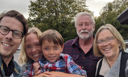 Creía que hablaba por WhatsApp con su papá y tras varios meses descubrió que era su plomero