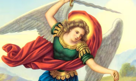 Invocado como protector, San Miguel Arcángel se erige como la figura que lucha contra las fuerzas oscuras, brindando seguridad y fortaleza a quienes lo invocan. Invocado como protector, San Miguel Arcángel se erige como la figura que lucha contra las fuerzas oscuras, brindando seguridad y fortaleza a quienes lo invocan.