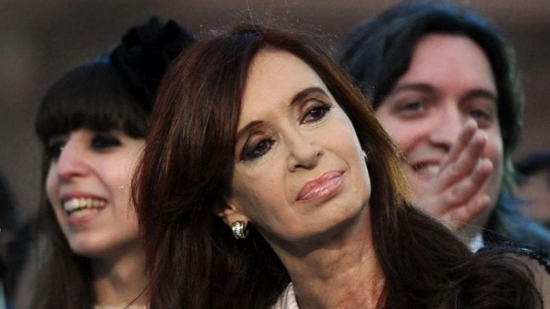 Cristina Kirchner y sus hijos irán a juicio por lavado de dinero