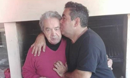Después de la muerte de su mamá Herminia hace algunos meses, Diego Pérez homenajeó a Héctor, quien se fue de este mundo tras un duro momento de salud. Después de la muerte de su mamá Herminia hace algunos meses, Diego Pérez homenajeó a Héctor, quien se fue de este mundo tras un duro momento de salud.