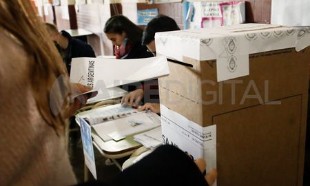 Elecciones 2023: los oficialismos se impusieron en el domingo electoral de Salta, Tierra del Fuego, La Pampa y San Juan. Elecciones 2023: los oficialismos se impusieron en el domingo electoral de Salta, Tierra del Fuego, La Pampa y San Juan.