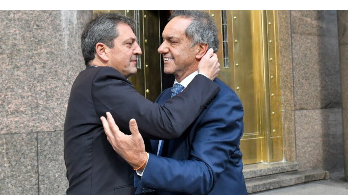 Massa y Scioli dieron una nueva muestra de unidad y UxP prepara la campaña para las PASO.