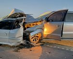 La policía científica recolectó pruebas en el lugar del siniestro para confirmar la velocidad de 180 km/h denunciada por los testigos presenciales. La policía científica recolectó pruebas en el lugar del siniestro para confirmar la velocidad de 180 km/h denunciada por los testigos presenciales.