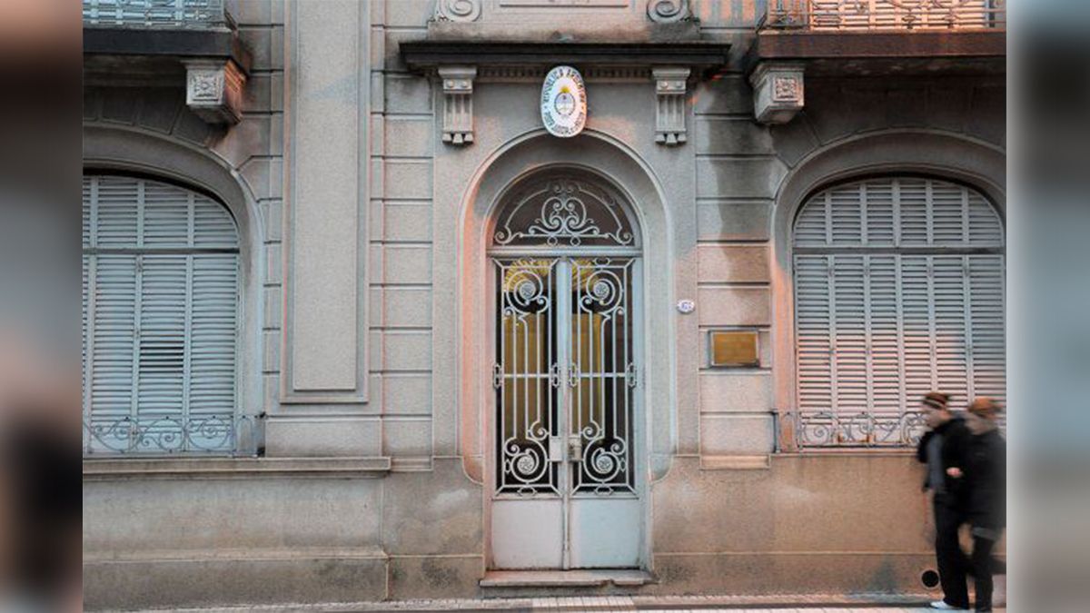 La víctima le pidió ayuda a su hermana por whatsapp, quien radicó la denuncia en la línea 145 de del Programa Nacional de Rescate y Acompañamiento a las Personas Damnificadas por el Delito de Trata de Personas, del Ministerio de Justicia y Derechos Humanos de la Nación