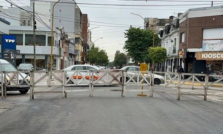El corte es total en calle Mendoza y su intersección con calle Francia. El corte es total en calle Mendoza y su intersección con calle Francia.