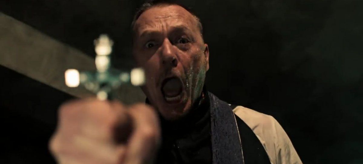 Obispo colombiano arrojará agua bendita desde un helicóptero para hacer un “exorcismo masivo”