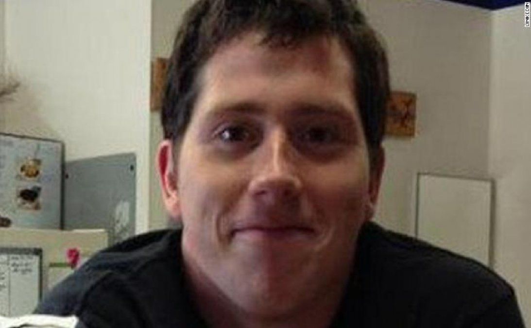 Un trabajador del aeropuerto de Seattle robó un avión y lo estrelló: Solo soy un tipo roto