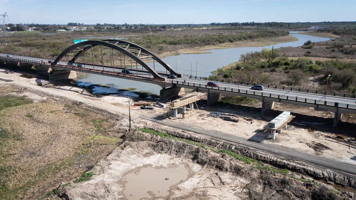 Para obras públicas y transferencias de capital, se proyectan $ 1,8 billones.