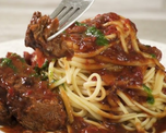 Receta de estofado de carne con fideos. Receta de estofado de carne con fideos.