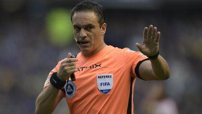 Copa Libertadores: Patricio Loustau dirigirá la final entre Palmeiras y Santos