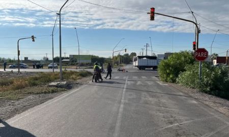 Un hombre de 24 años murió en un accidente vial en la provincia de San Juan. Un hombre de 24 años murió en un accidente vial en la provincia de San Juan.