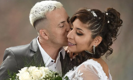 Después de suspender la boda por el coronavirus, Rocío Quiroz y Eduardo Etchepare dieron el sí, y lo mostraron en Instagram. Después de suspender la boda por el coronavirus, Rocío Quiroz y Eduardo Etchepare dieron el sí, y lo mostraron en Instagram.