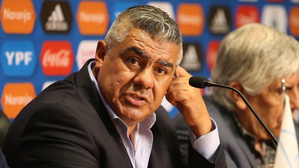 Se postergó la reunión de Tapia con el Ministerio de Salud por la vuelta del fútbol