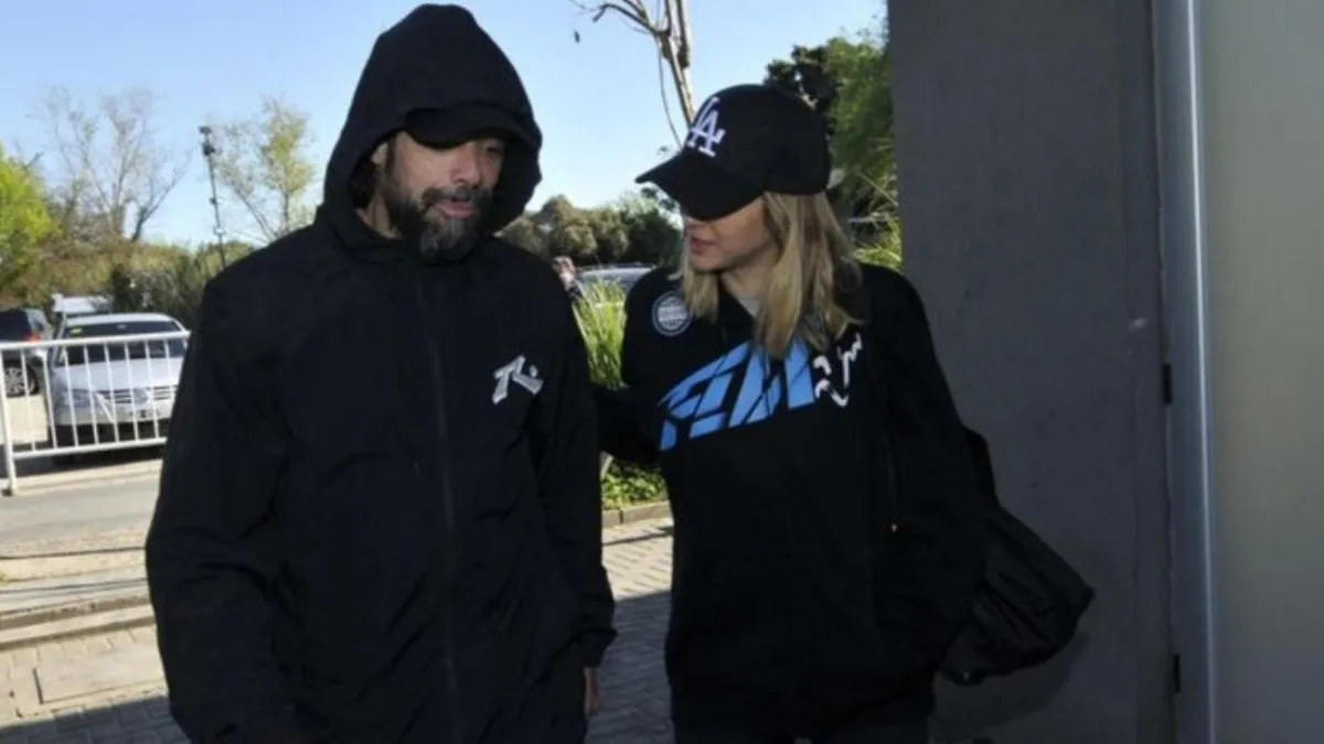 Luciano Castro y Flor Vigna habrían comenzado el romance mientras el actor todavía convivía con Sabrina Rojas.