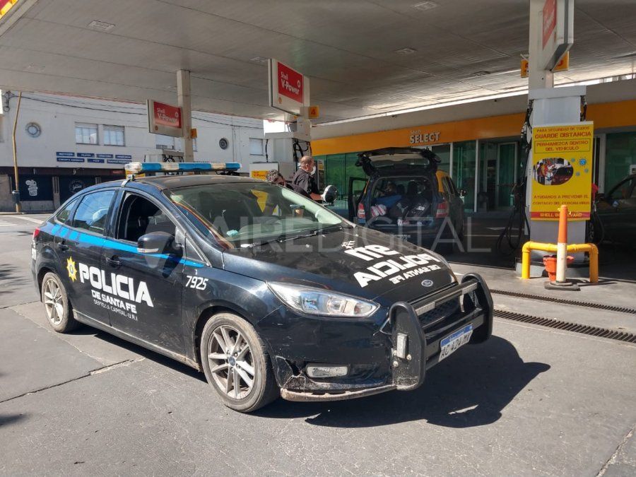 La polic&iacute;a acudi&oacute; a la estaci&oacute;n de servicio ubicada en Rivadavia y Bv. Pellegrini
