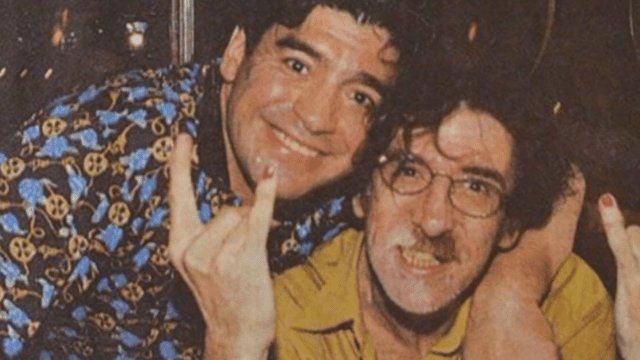 Diego Maradona junto a Charly García