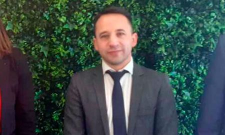 Pablo José Pérez, titular del Juzgado de Familia N°4 de Comodoro Rivadavia, otorgó la tenencia de Ángel a su madre biológica. Pablo José Pérez, titular del Juzgado de Familia N°4 de Comodoro Rivadavia, otorgó la tenencia de Ángel a su madre biológica.