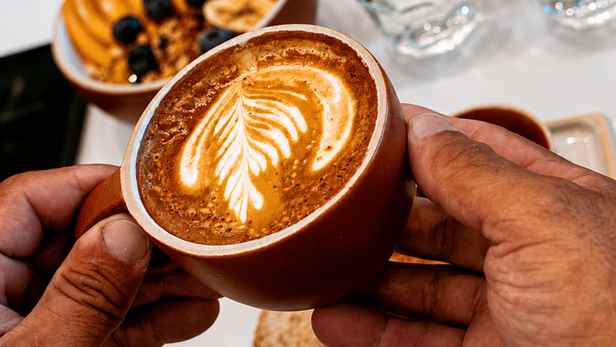 El café forma parte habitual de tu vida diaria. El café forma parte habitual de tu vida diaria.