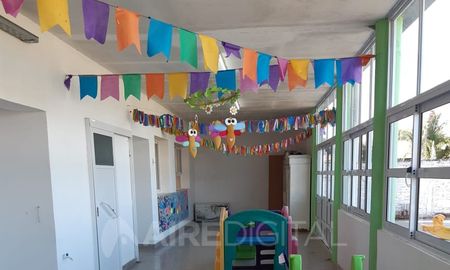 Celadores y auxiliares docentes de Santa Fe piden ser incluidos en el premio a la Asistencia Perfecta. (Imagen ilustrativa) Celadores y auxiliares docentes de Santa Fe piden ser incluidos en el premio a la Asistencia Perfecta. (Imagen ilustrativa)