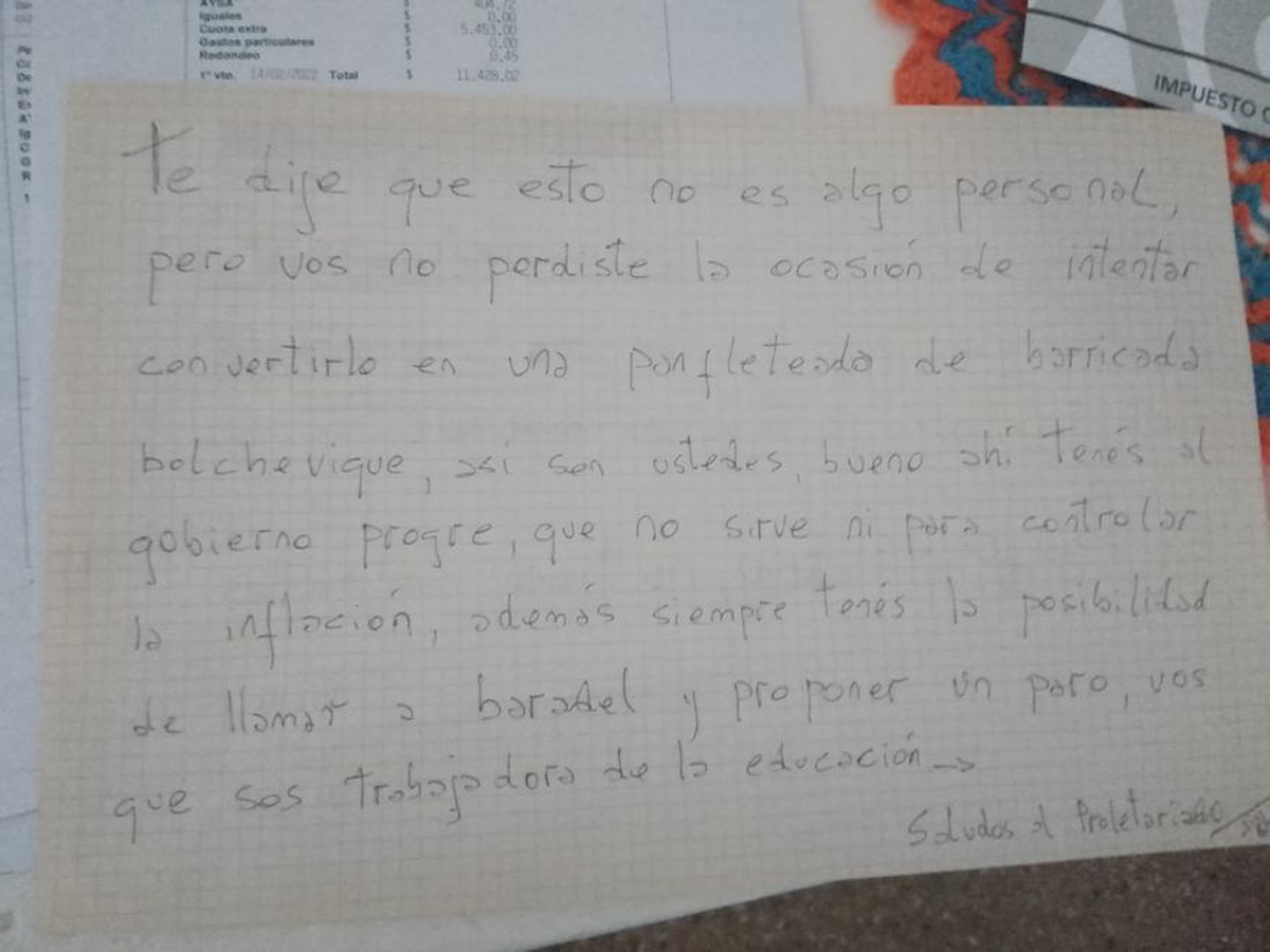 La agresiva segunda respuesta del vecino ante el cuestionamiento por el aumento de expensasTwitter: @elnuevomariscal