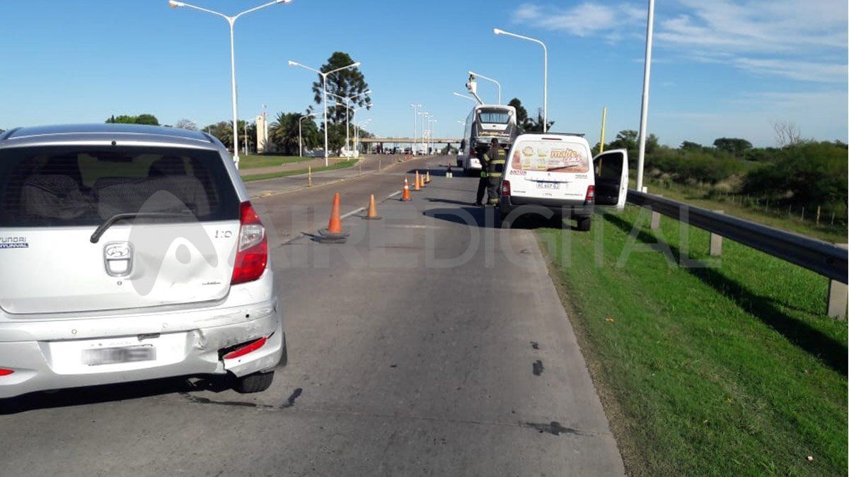 La calzada estuvo parcialmente interrumpida hasta que se corrieron los veh&iacute;culos