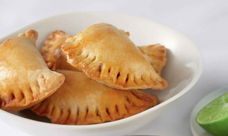 Empanadas de pollo con salsa blanca: la receta más sencilla en 4 simples pasos Empanadas de pollo con salsa blanca: la receta más sencilla en 4 simples pasos
