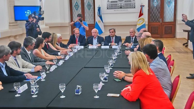 Deuda de Nación: amplio apoyo del arco político al reclamo del gobernador