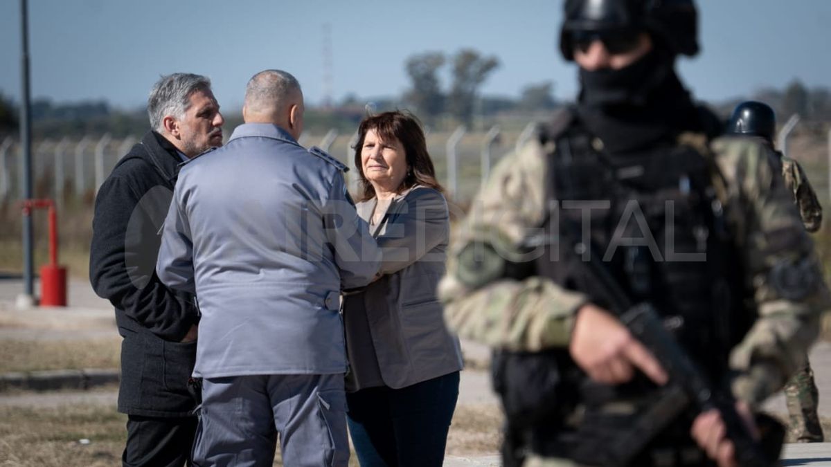 La llegada de agentes federales a Santa Fe, enviados por el gobierno nacional, contribuyó al descenso de la violencia y los homicidios.