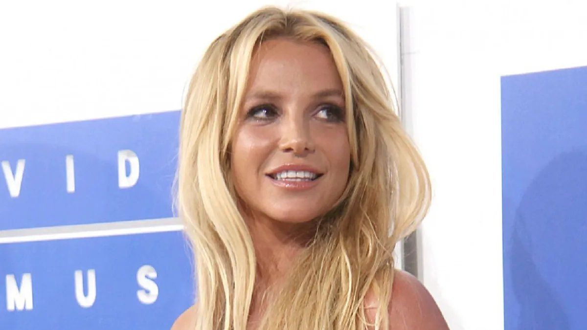 Britney Spears posó desnuda y preocupó a los fans
