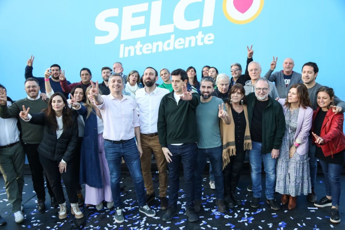 La Cámpora apunta a quedarse con la intendencia en Hurlingham. La Cámpora apunta a quedarse con la intendencia en Hurlingham.