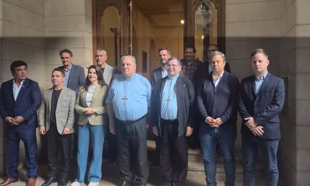 “Por algo Javier Milei no recibe a los miembros de la Iglesia Católica, siempre jugaron con el peronismo”, expresaron en la Casa Rosada. “Por algo Javier Milei no recibe a los miembros de la Iglesia Católica, siempre jugaron con el peronismo”, expresaron en la Casa Rosada.