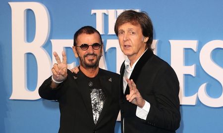 Paul McCartney y Ringo Starr grabaron juntos Home to Us, su nueva canción que saldrá este mes. Paul McCartney y Ringo Starr grabaron juntos Home to Us, su nueva canción que saldrá este mes.