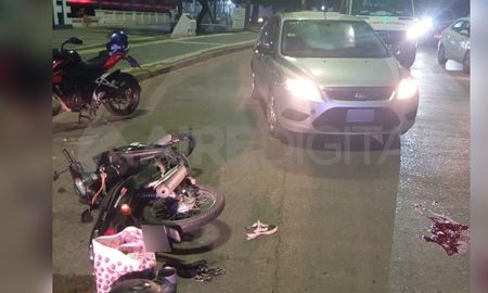 El accidente ocurrió, pasada la medianoche, a la altura de las letras corpóreas en la Costanera de Santa Fe. El accidente ocurrió, pasada la medianoche, a la altura de las letras corpóreas en la Costanera de Santa Fe.