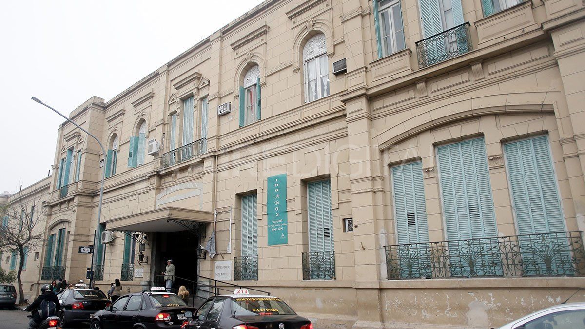 Otra noche violenta en Santa Fe: tres personas fueron atacadas en menos de media hora